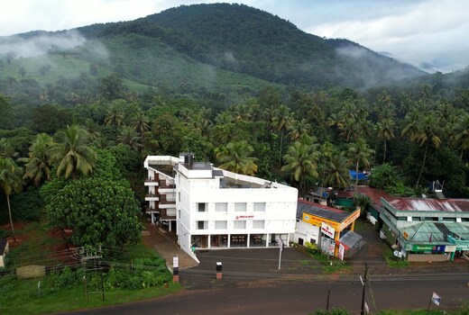 Sreeja Myst Athirappilly