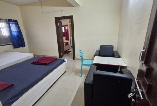 Hotel Aditya Inn