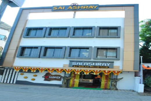 Hotel Sai Ashray
