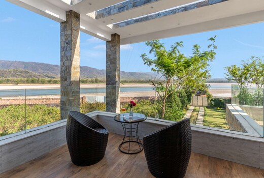 Vista Divine by VEO - Part of StayVista