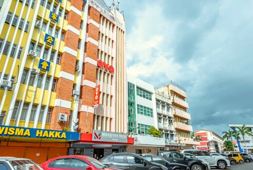 OYO Tawau Hospital Formerly Mangrove Hotel