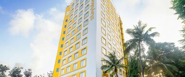 Bloom Hub WEH Andheri