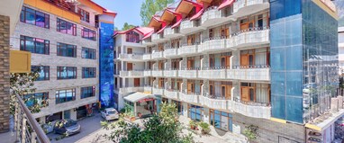 Hotel Naveen - The Mall Road
