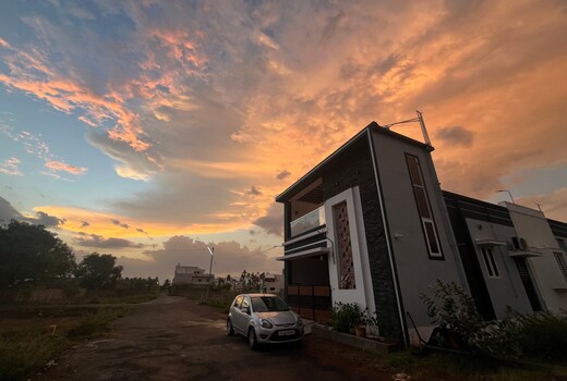 Madura Veedu Abishek's Elegant 2 Bedroom Home