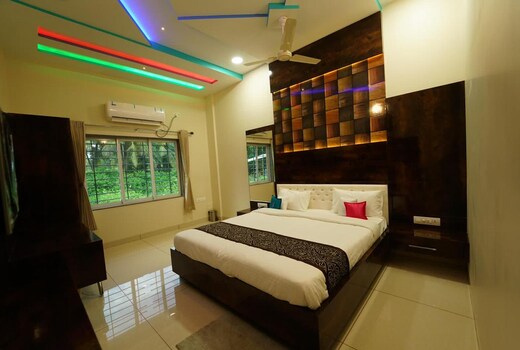 HOTEL AMBICA