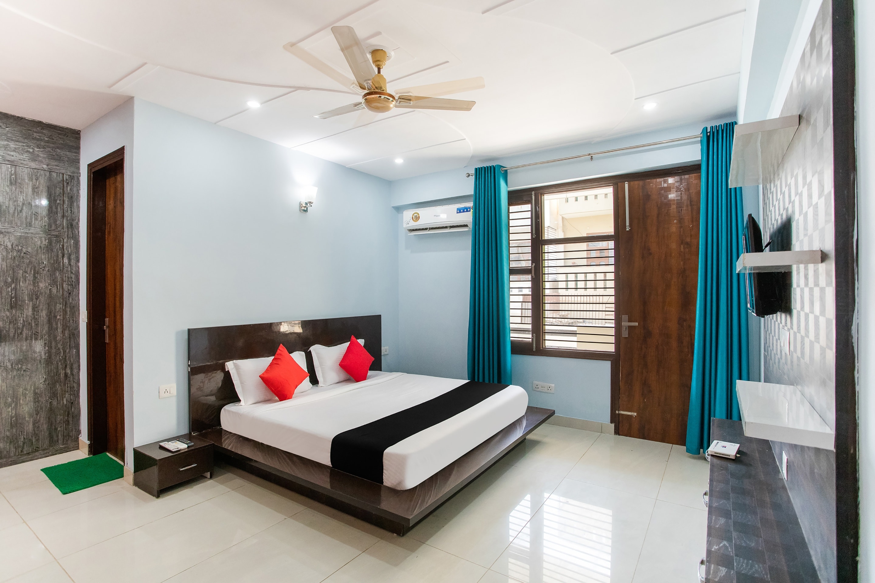 Capital O Harish Residency