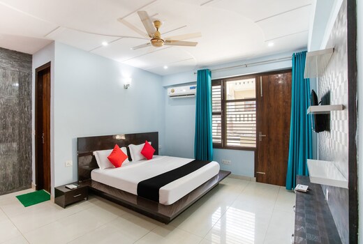 Capital O Harish Residency