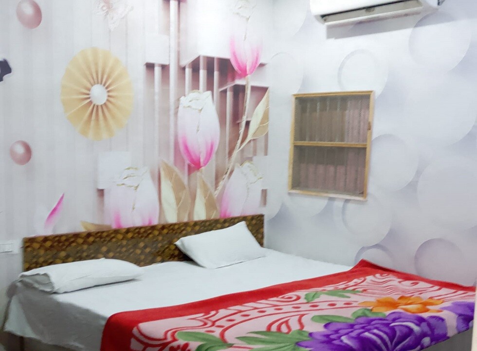 Mohit Guest House