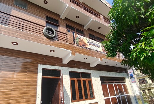 Shri ji Shanti Sadan