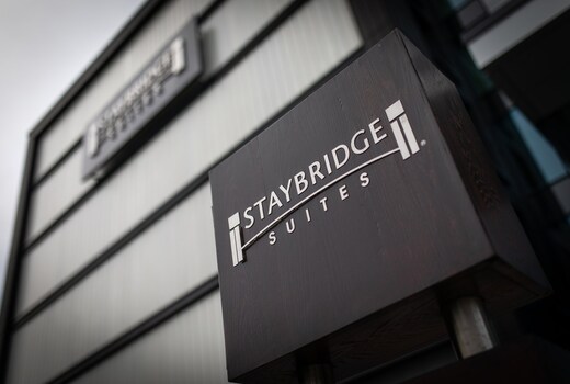 STAYBRIDGE SUITES LONDON-HEATHROW BATH ROAD
