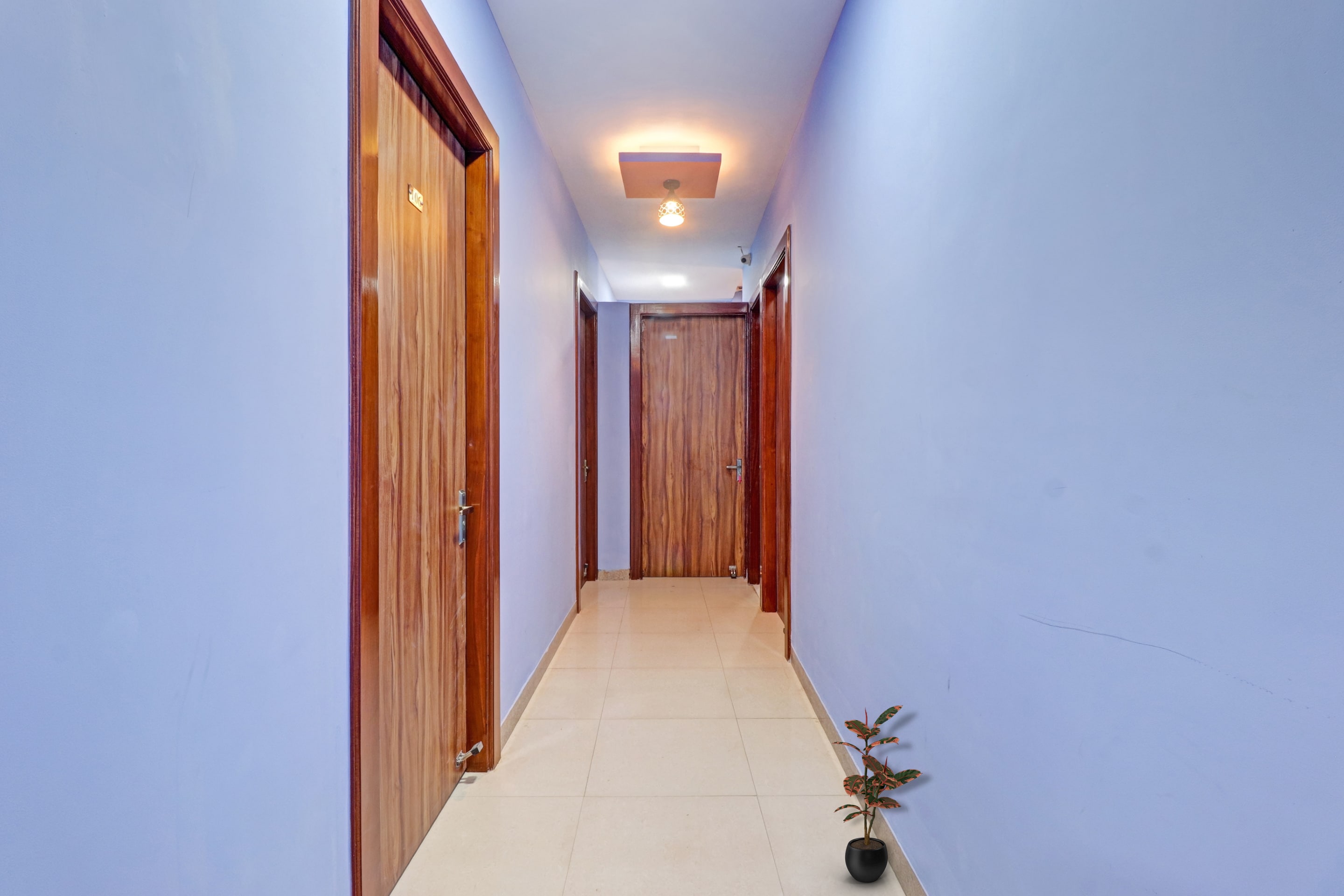 Hotel O Four S