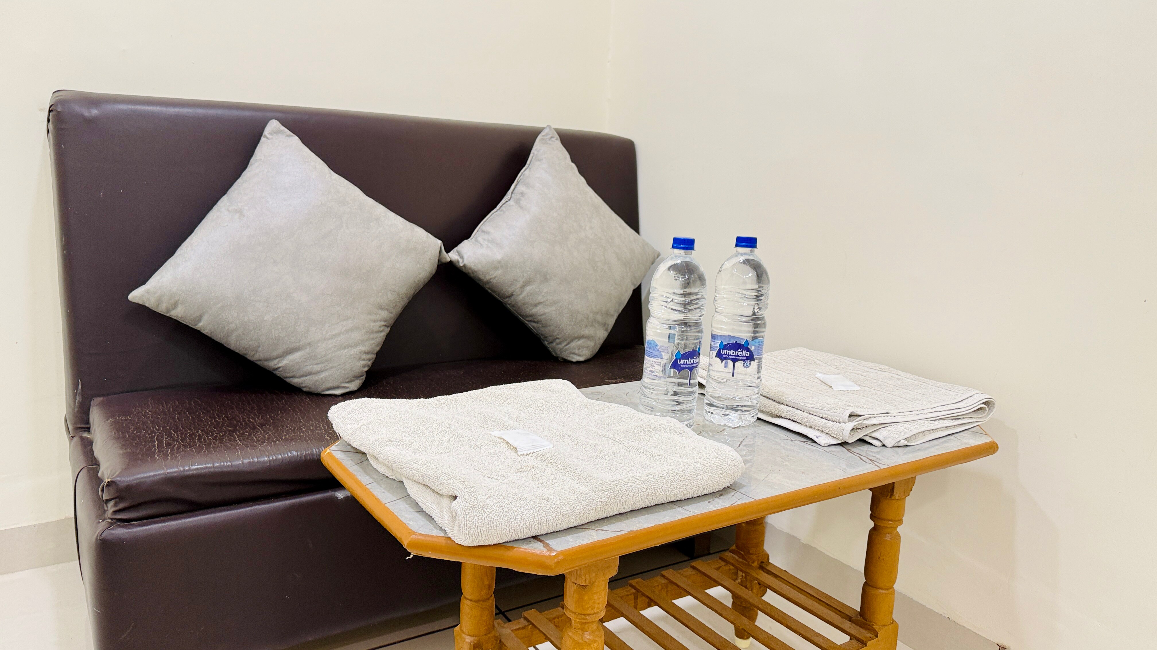 Hotel Parth Inn