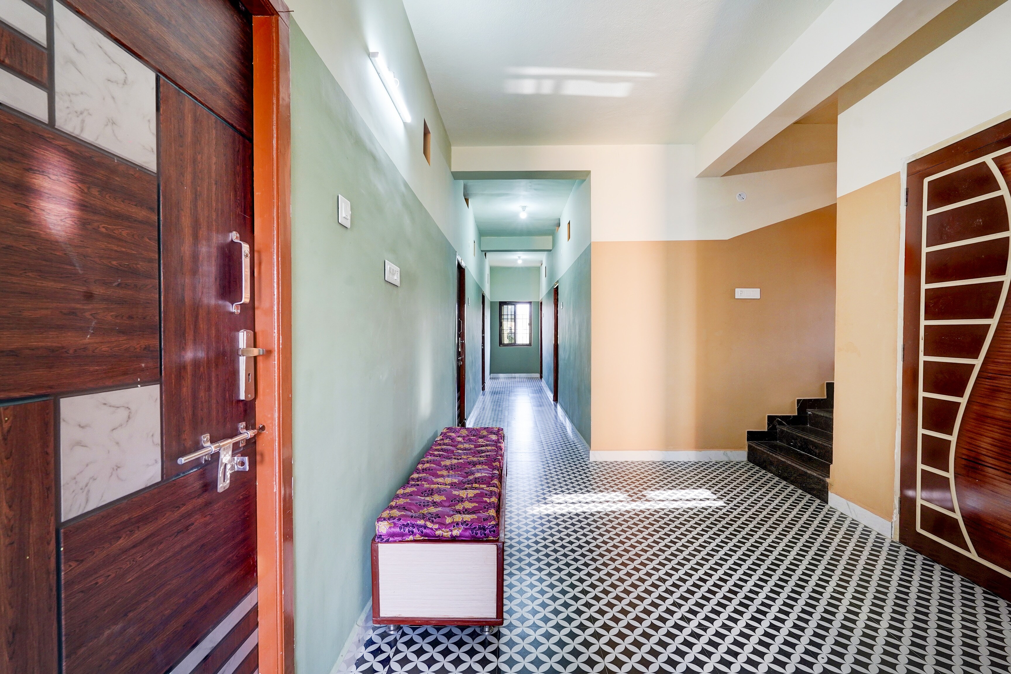 SPOT ON Shri Krishna Guest house