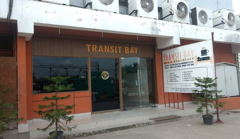 HOTEL TRANSIT BAY
