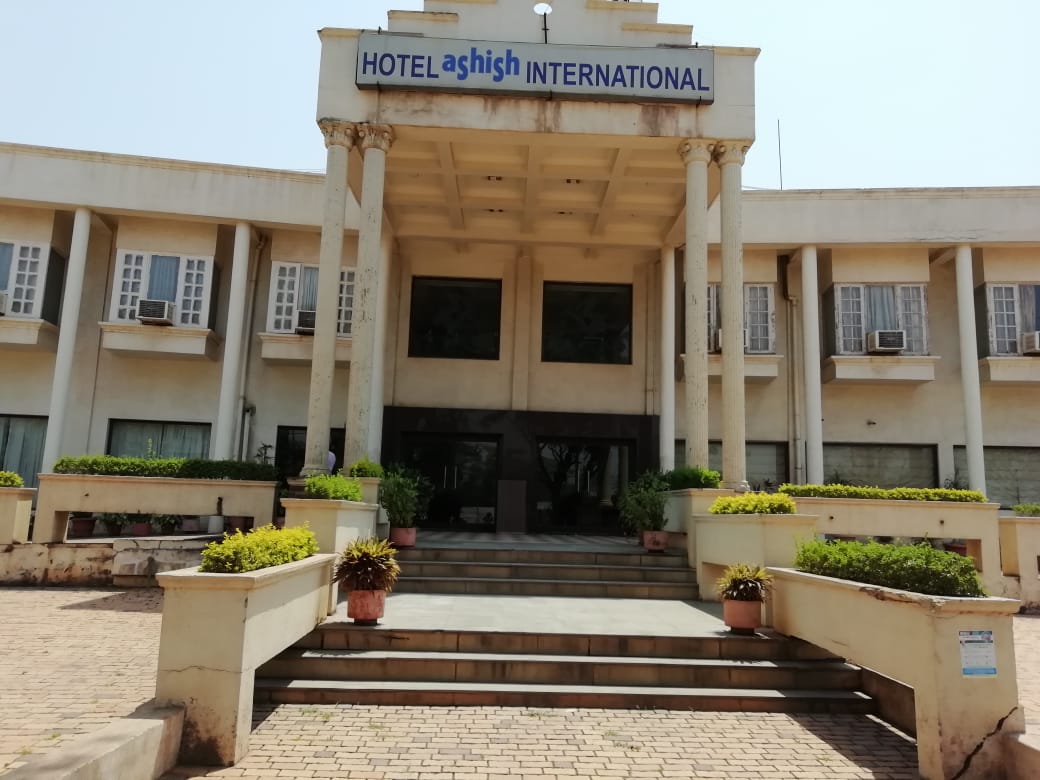 Hotel Ashish International