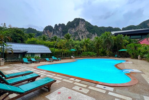 Green View Village Resort