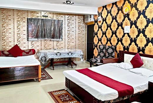 Sri Kashi Vishwanath Homestay