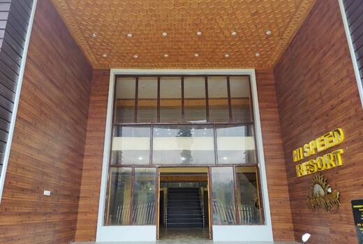 Hi Speed Resort Doodhpathri