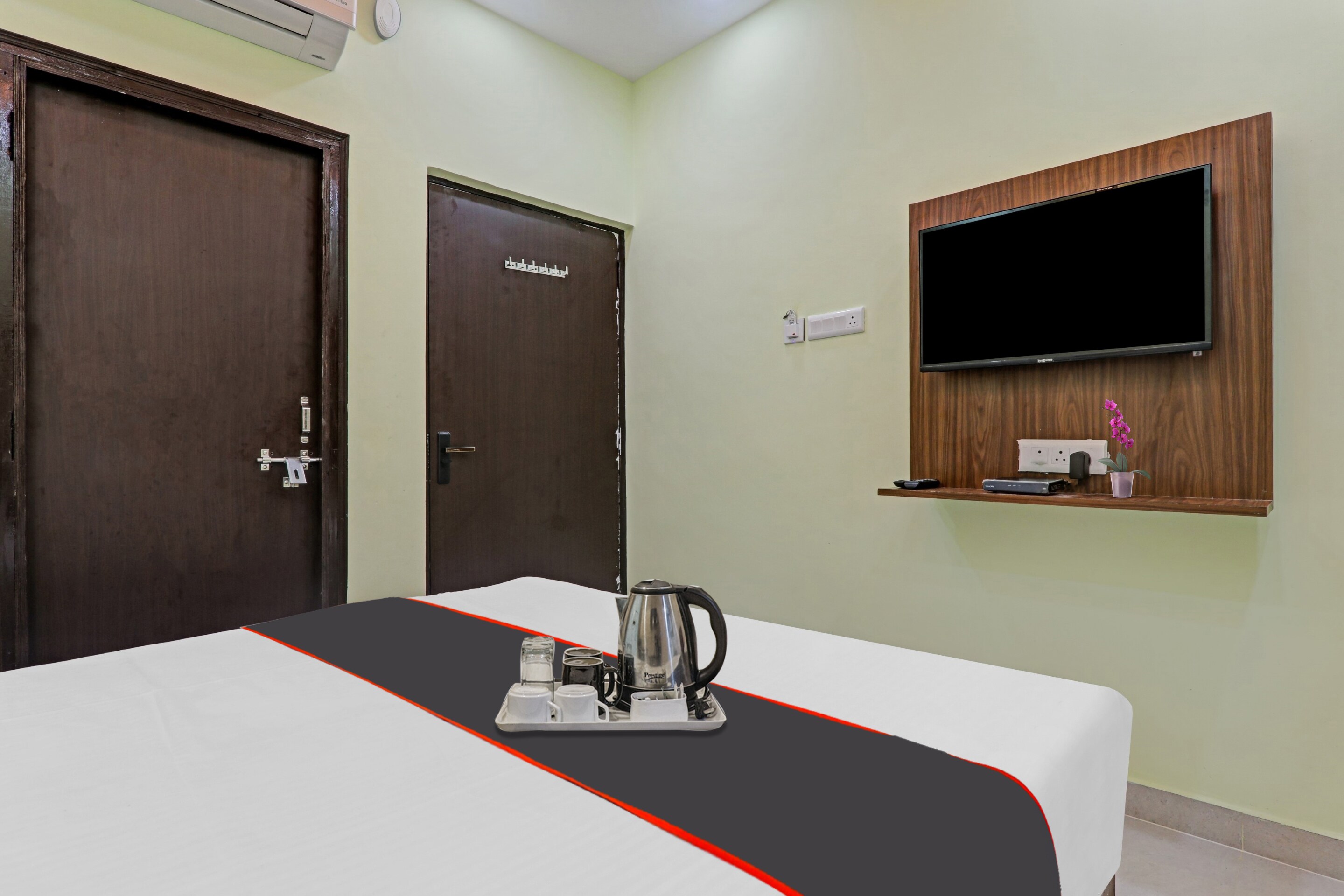 Super Hotel O Shiva Palace