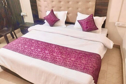 A Hotel Maharaja