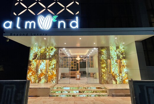 Hotel Almond