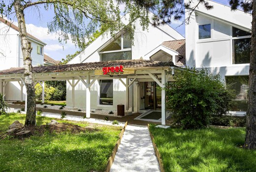 greet Hotel Villeneuve La Garenne