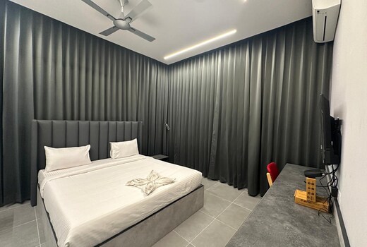 Hotel Siri Inn (Mindspace Hitec City)