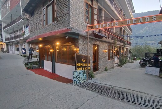 Hippie Heads Cafe and House