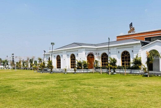 THE GRAND KASTURI