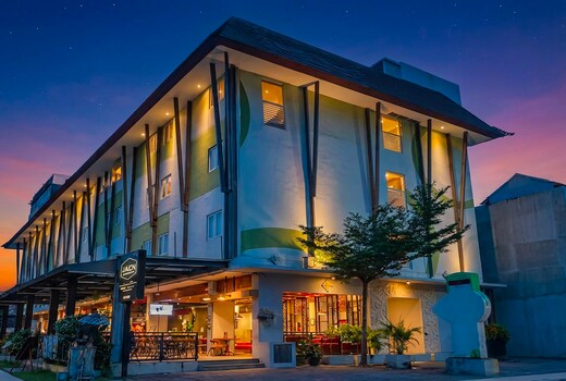 Palette Legian Beach