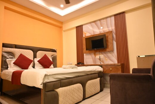 Hotel Agastya Inn I Opp. to Kashi Vishwanath