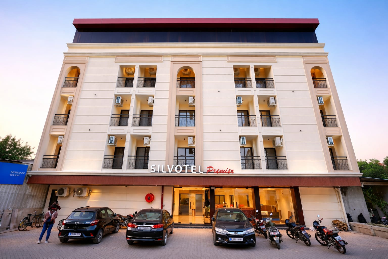 Silvotel Premier By Bizzgrow Hotels