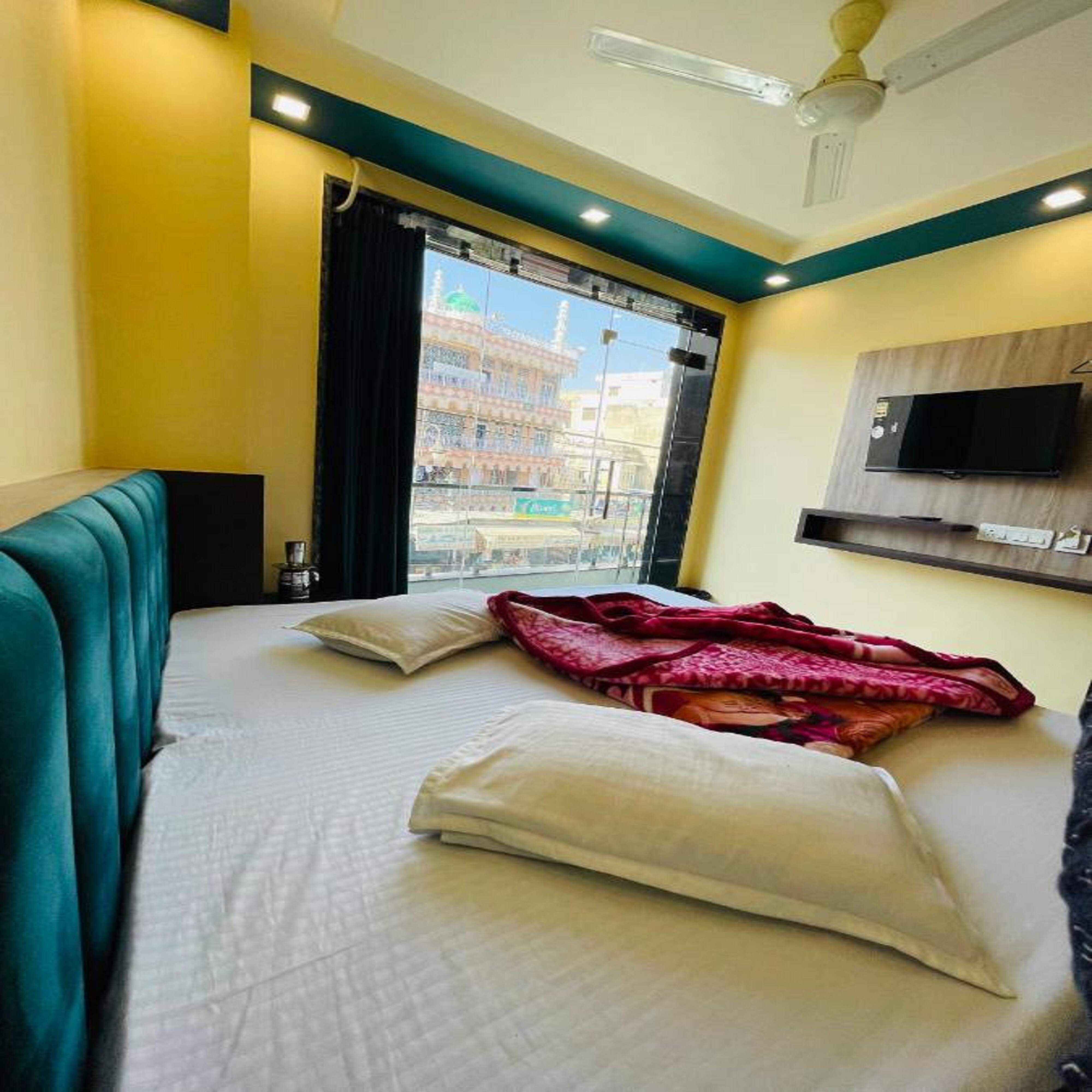 Hotel Farishta