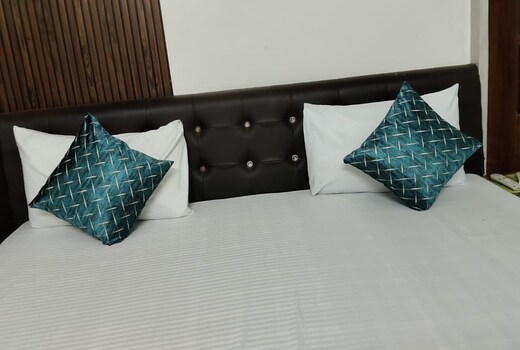 Hotel Shree Siddhi Vinayak