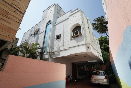 Lloyds Serviced Apartments