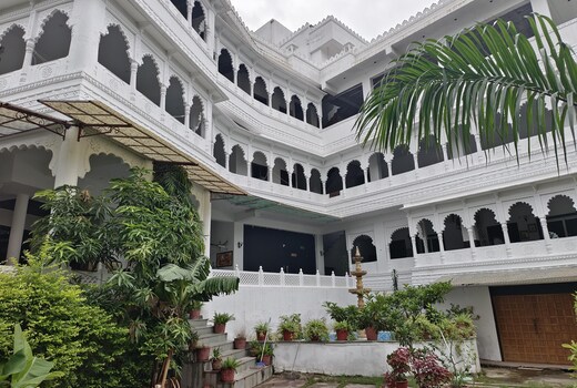 The Bhanwar Retreat Resort
