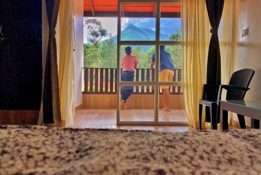 Nature Kingdom| Luxury Rooms