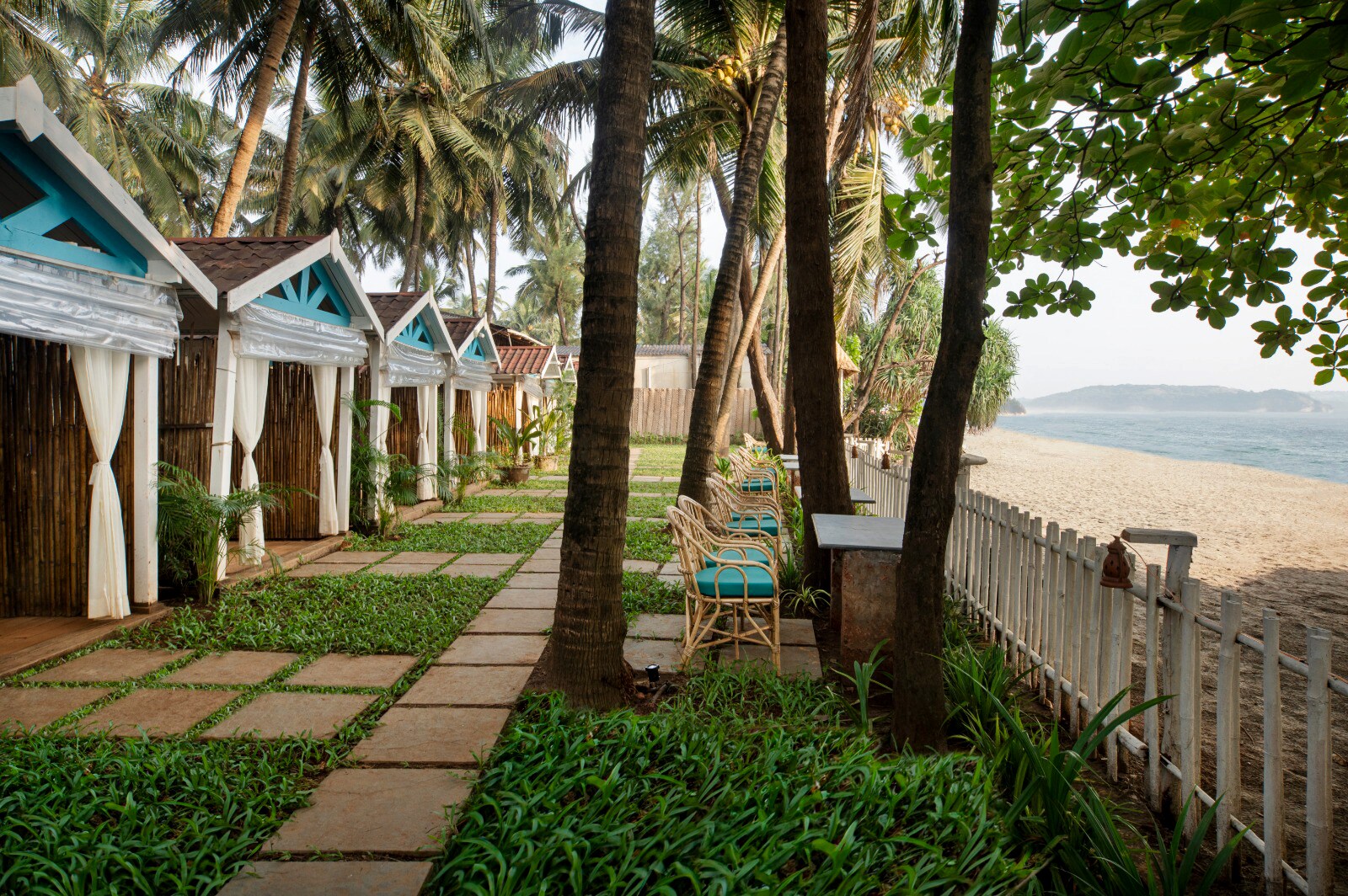 LaRiSa Resort, Morjim