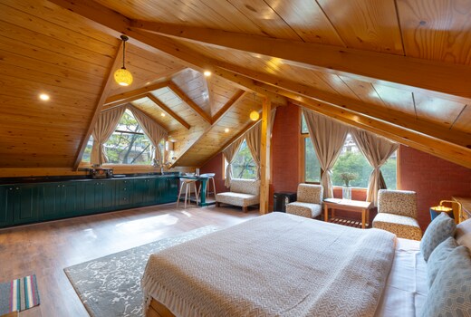 HOTEL JONSON