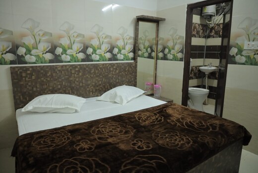Hotel Rajdarbar Palace