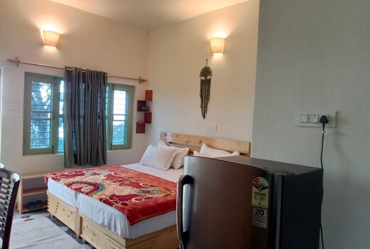 The Himalayan Oak valley View