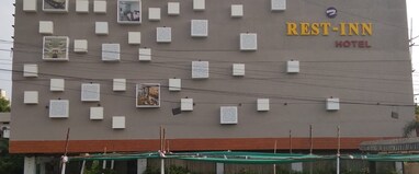 Rest Inn