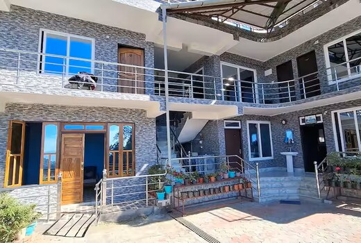 Trowas Homestay