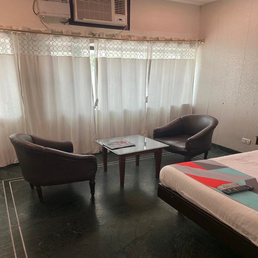 Hotel VRC Inn