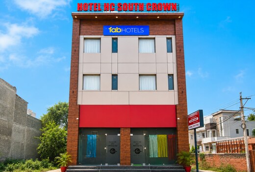 FabHotel South Crown