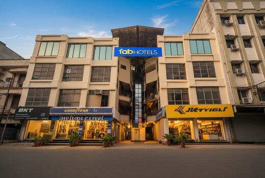 FabHotel Imperial Regency