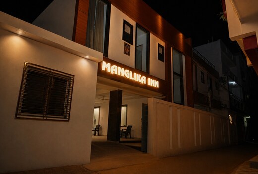 MANGLIKA INN