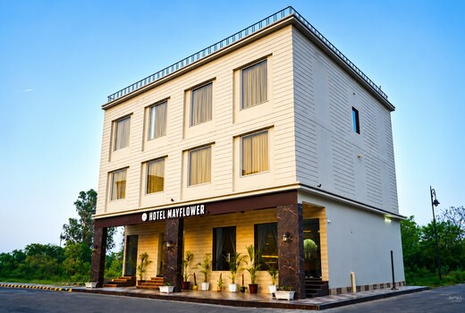 MAYFLOWER By BELOFTE HOTELS
