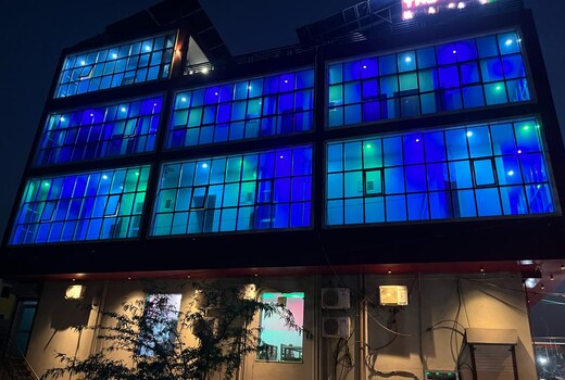 the pride hotel and restaurants