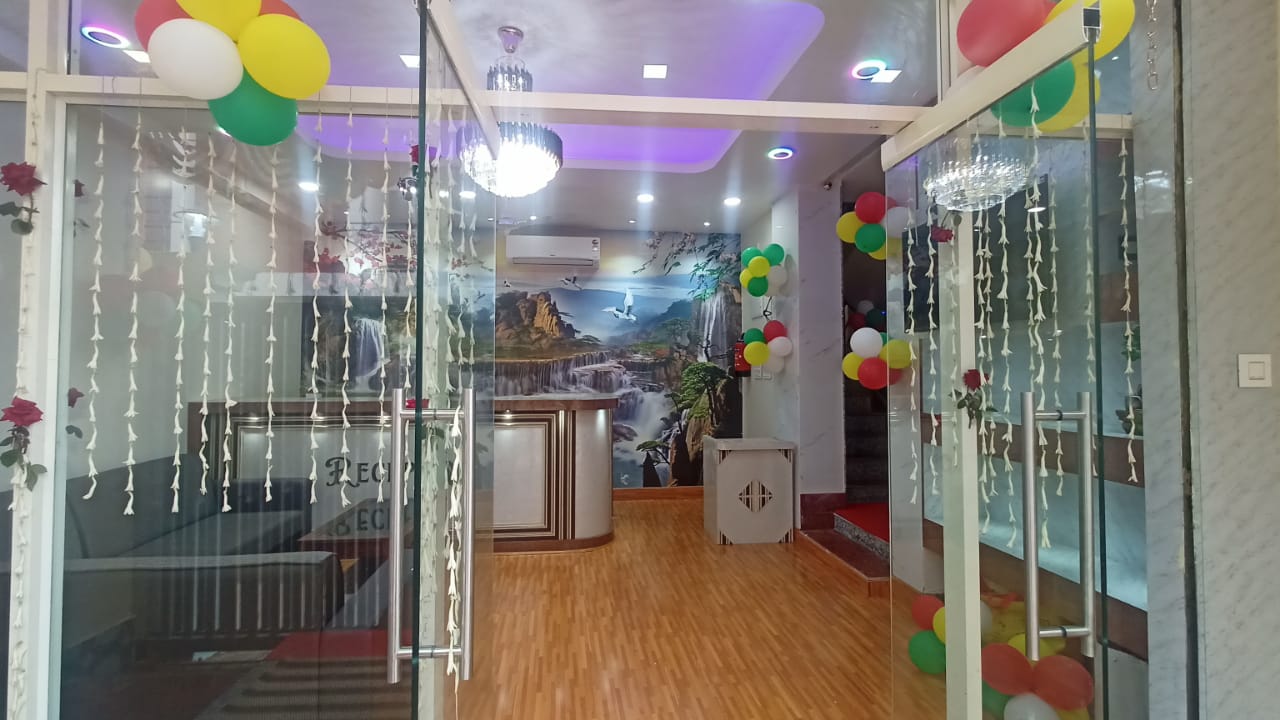 Hotel Abhishek Inn